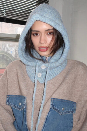 Balaclava Hood in Robin