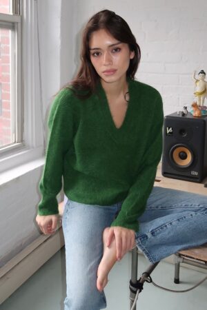 Kit V-Neck Pullover Sweater in Winter Green